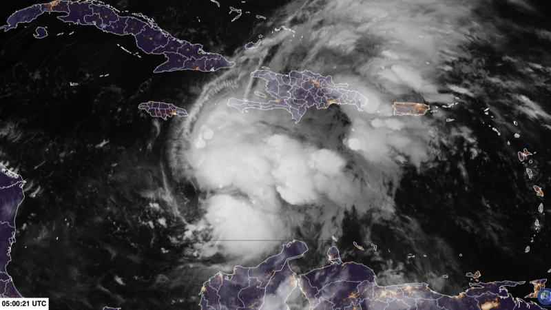 Jamaica Braces for Days of Hurricane‑Force Conditions as Melissa Intensifies in the Caribbean