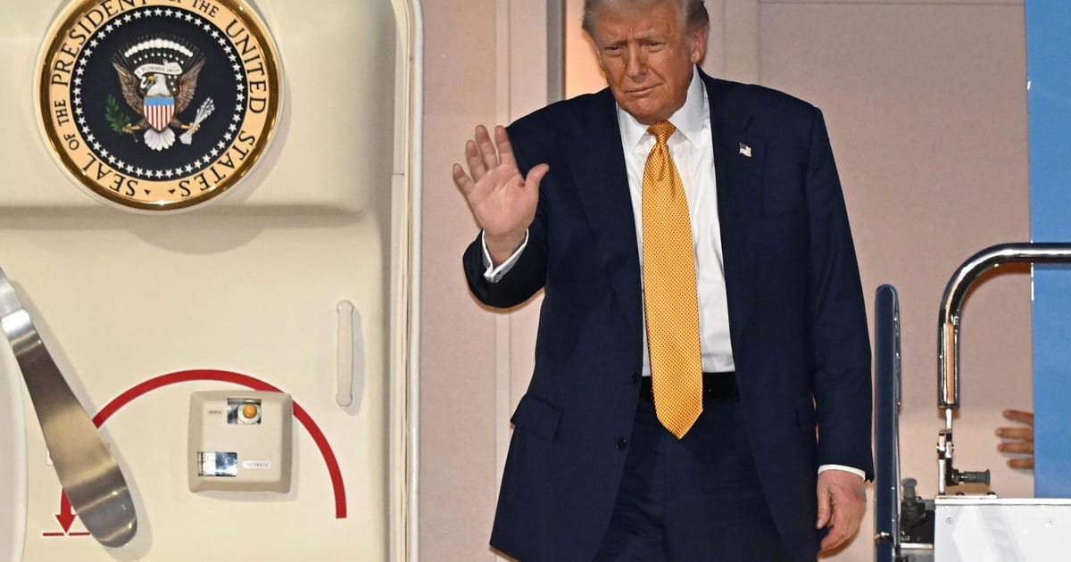 Trump hints at Mar-a-Lago meeting with Xi amid rare‑earth trade talks