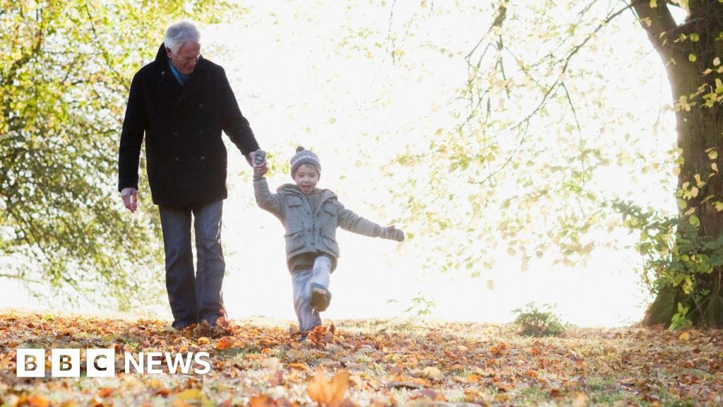 Longer Daily Walk Improves Heart Health More Than Multiple Short Walks, Study Finds