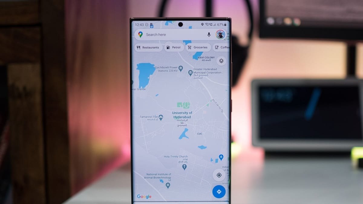 Google Maps Introduces Monochrome Power‑Saving Mode to Extend Battery Life