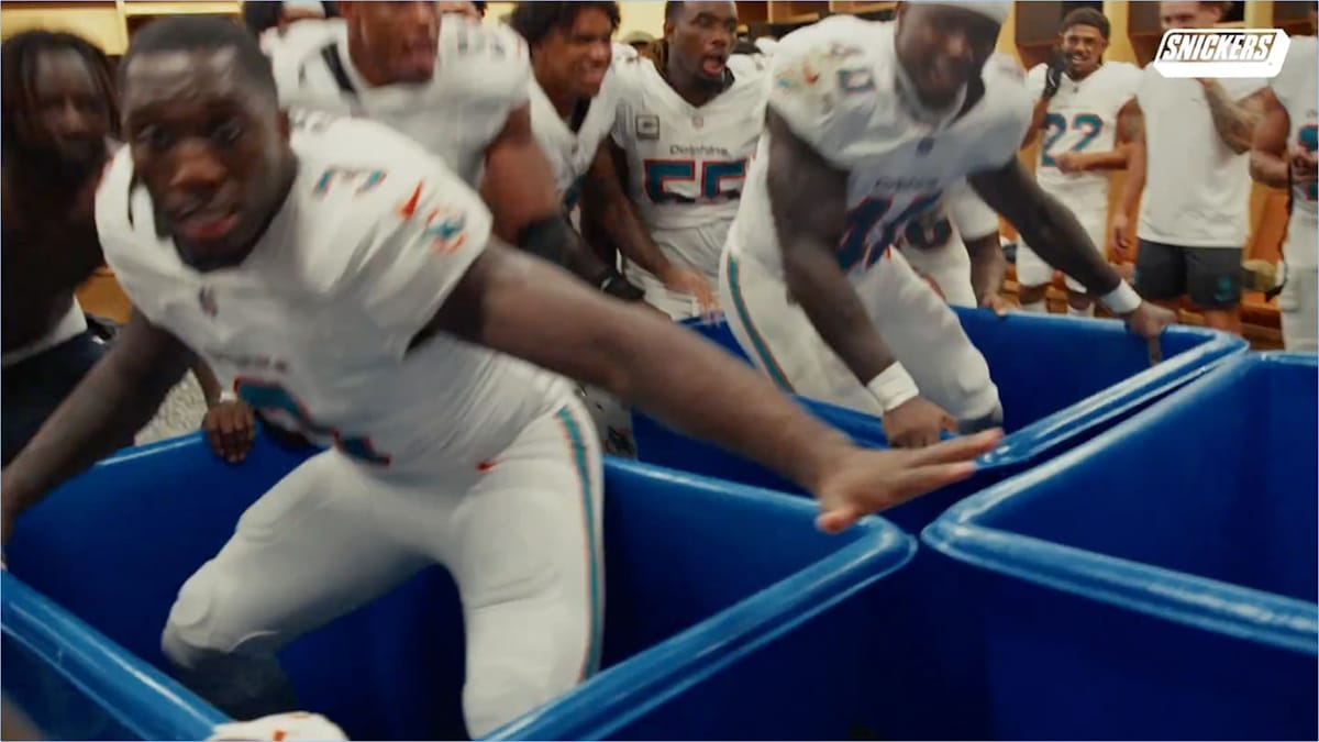 Coach Mike McDaniel Delivers Motivational Locker‑Room Speech After Dolphins' Upset Over Bills
