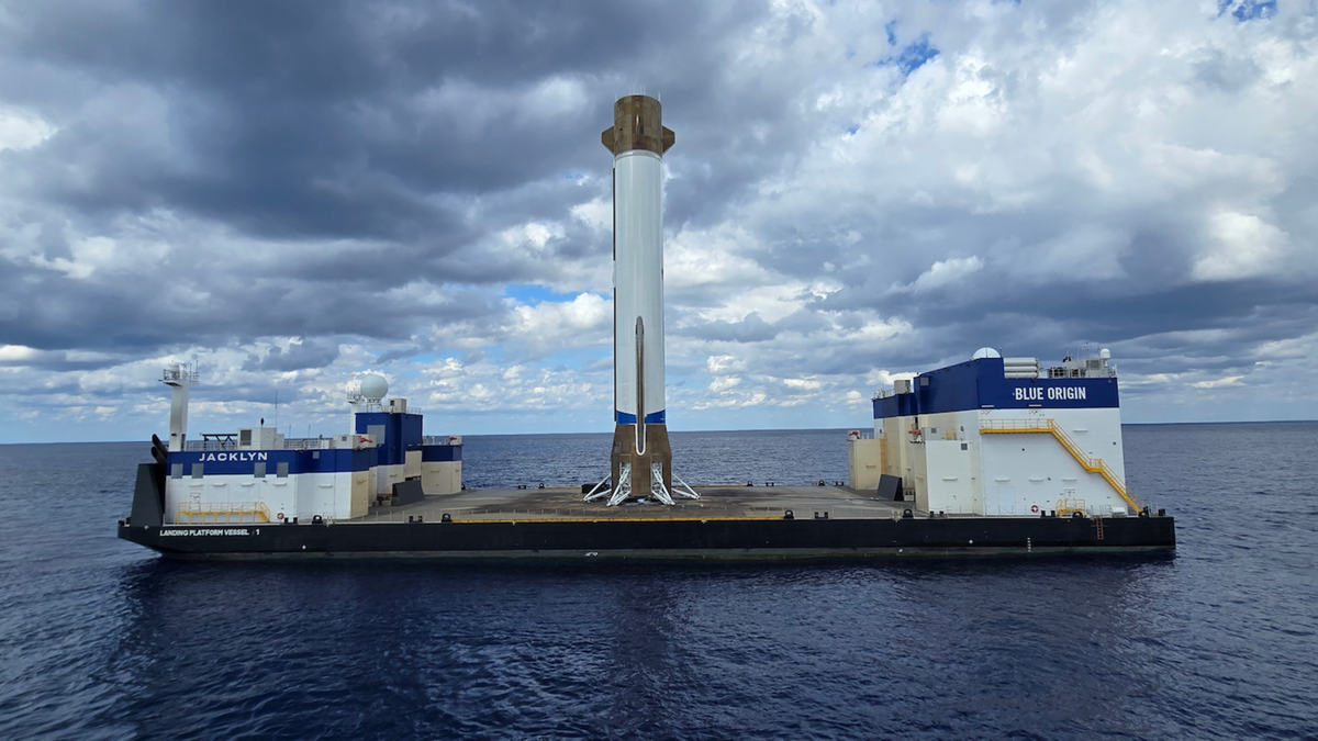 Blue Origin's New Glenn Rocket Achieves Epic Sea Landing in New Video