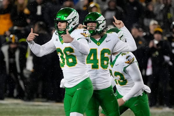 National and Local Reactions to No. 9 Oregon’s 18‑16 Victory Over No. 20 Iowa