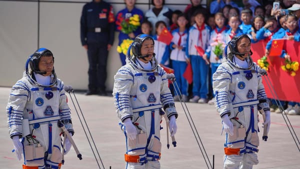 Chinese Astronauts Remain Healthy After Space Debris Delays Their Return